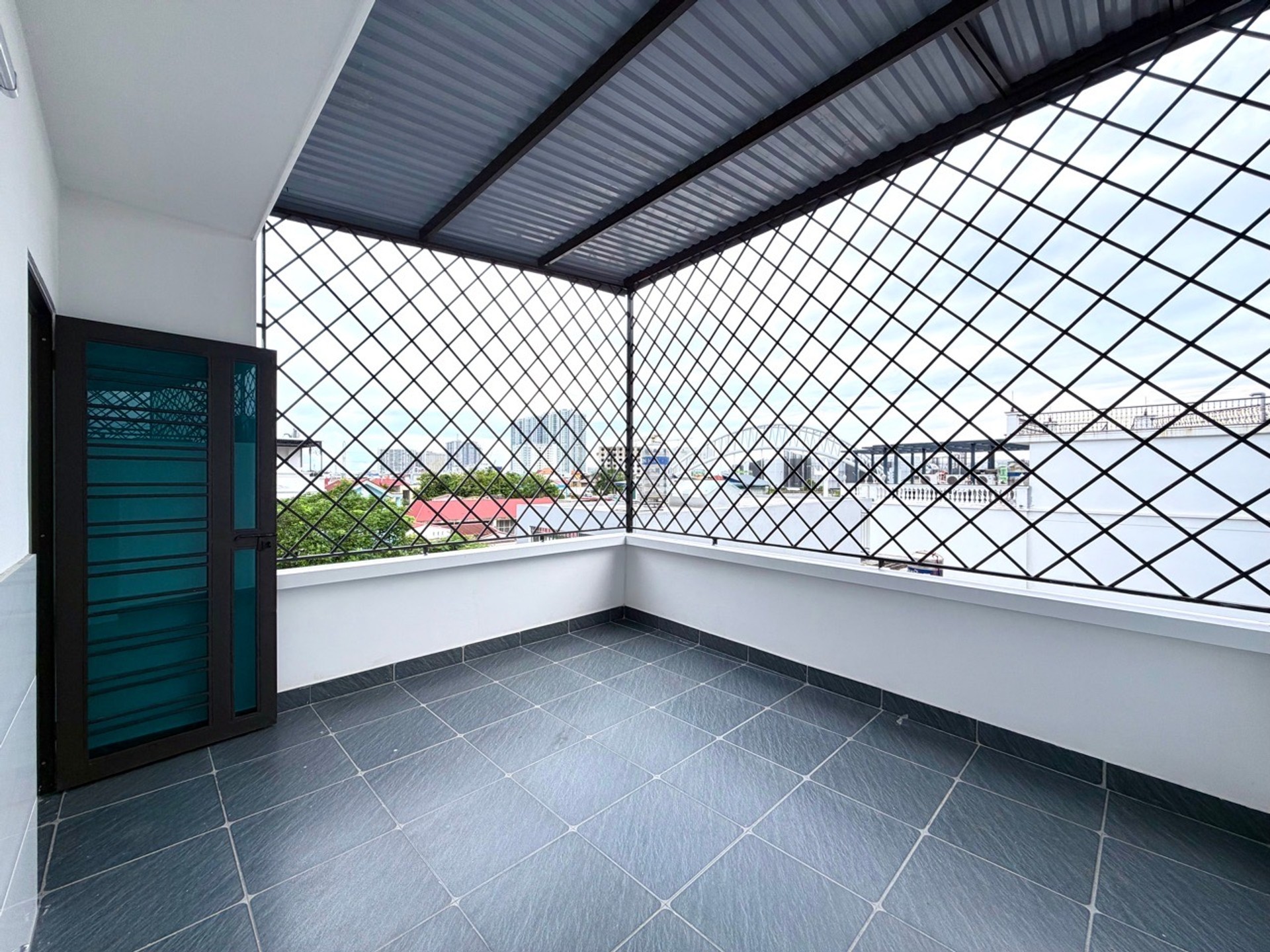 Nhà xây mới Hồ Sen - Chợ Hàng  Ô tô 7 chỗ tận cửa-4