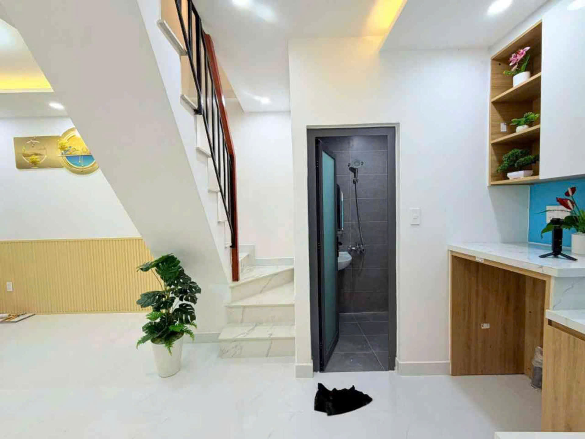 Nhà Đẹp 3 Tầng BTCT Âu Dương Lân P3Q8 - 3x6 – 3PN – Chỉ 2,x Tỷ-3