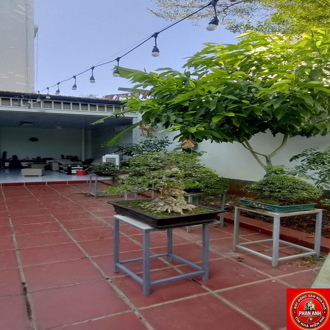 Có lô đất rất nhiều tâm huyết, nhưng vì đổi kế hoạch nên vẫn phải bán. Đường gần 16m. 160m². Chỉ...