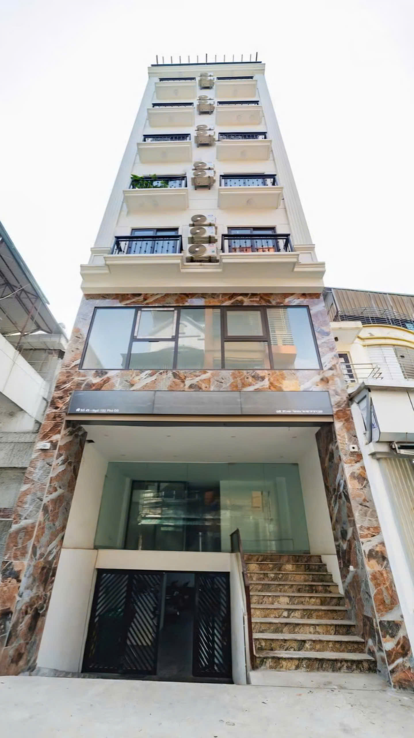 Tôi cho thuê nhà, 159m2- 7T, Linh Lang, Đào Tấn, Phan Kế Bính -64 tr