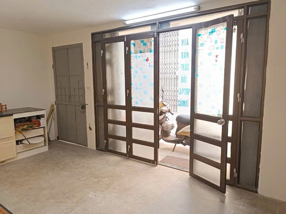Vị trí căn góc giáp 2 mặt ngõ, thuận tiện vừa để ở vừa kinh doanh CHO THUÊ NHÀ TẦNG 1  phù hợp mở cửa hàng, văn phòng, spa, salon,..-3