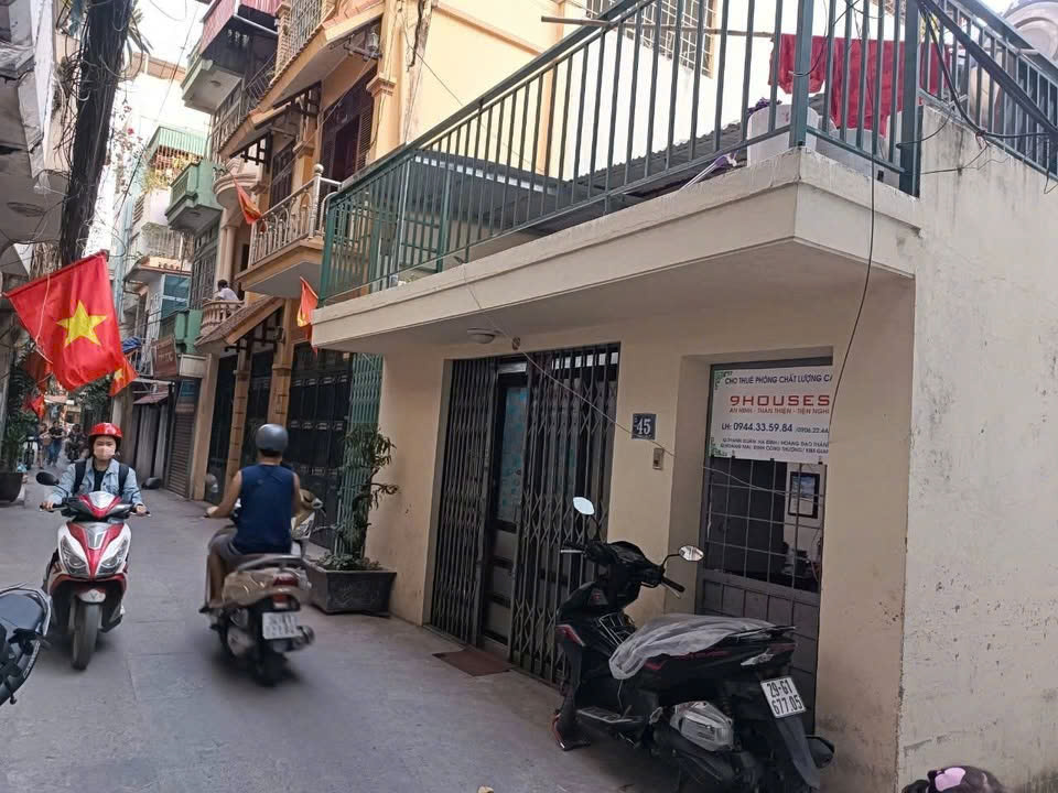 Vị trí căn góc giáp 2 mặt ngõ, thuận tiện vừa để ở vừa kinh doanh CHO THUÊ NHÀ TẦNG 1  phù hợp mở cửa hàng, văn phòng, spa, salon,..