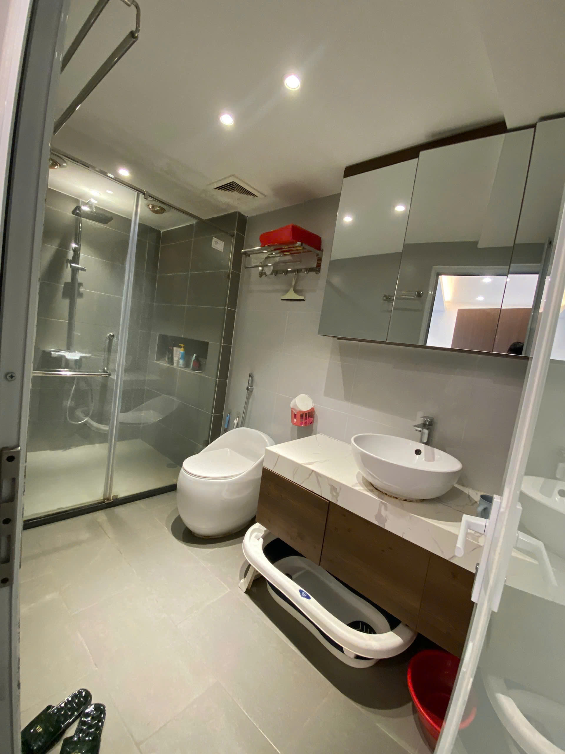 Cho thuê căn hộ 3PN, 2WC, 115m² tại Tân Việt Tower Tại Hoài Đức, Hà Nội Chỉ 9tr-4