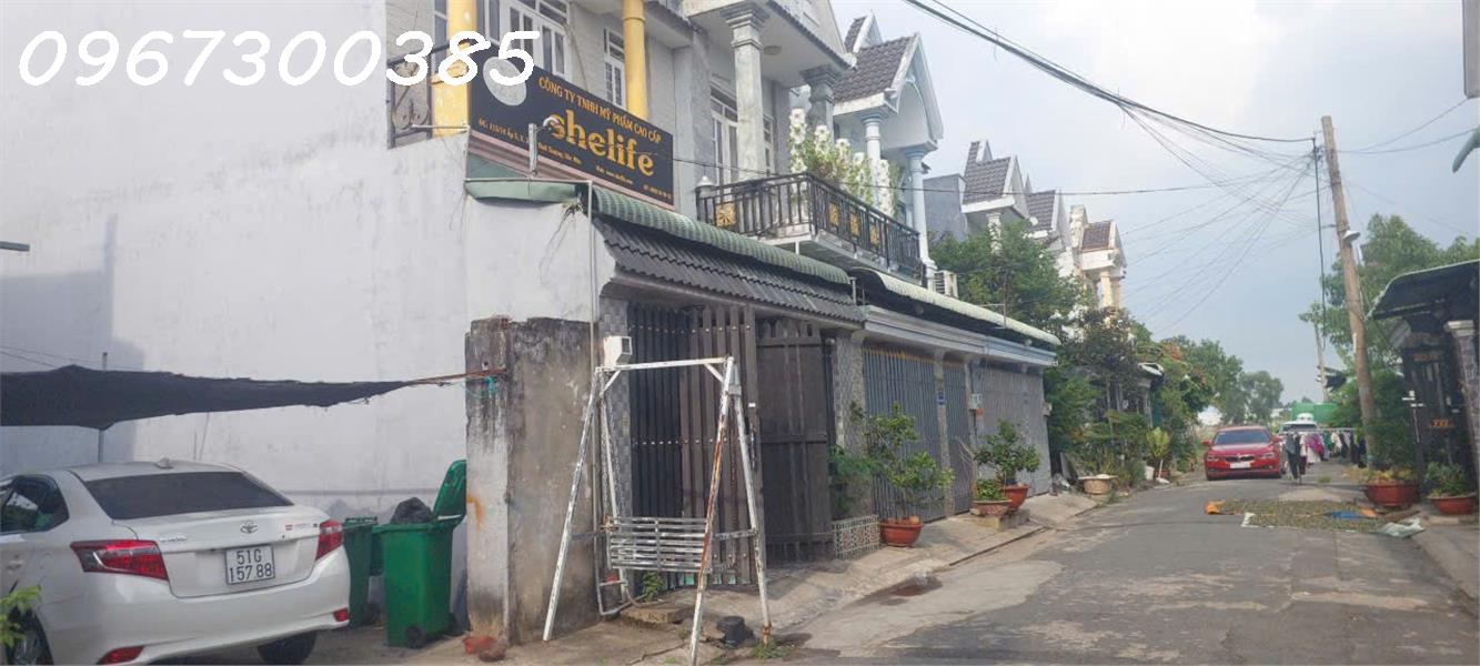 Bán đất full thổ cư Xuân Thới Thượng, Hóc Môn, DT 80,7 m2, mặt tiền 5,6m, giá 3,7 tỷ