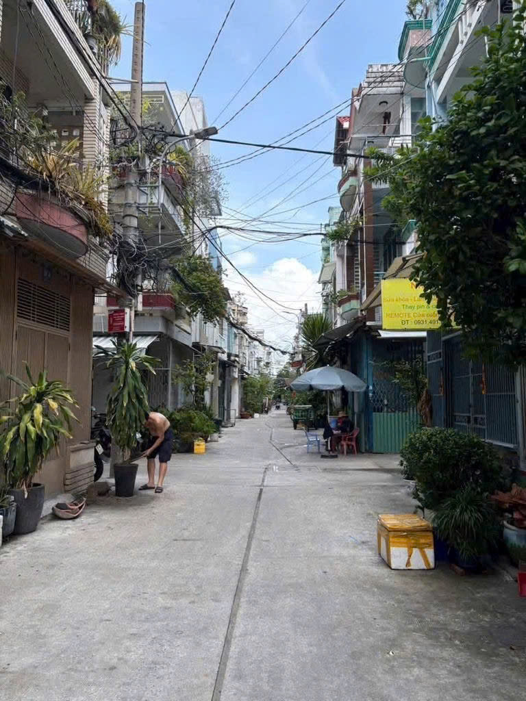 HOT HOT – CHÍNH CHỦ CẦN BÁN NHÀ TẠI P. Bình Thới, Q. 11, TP. Hồ Chí Minh