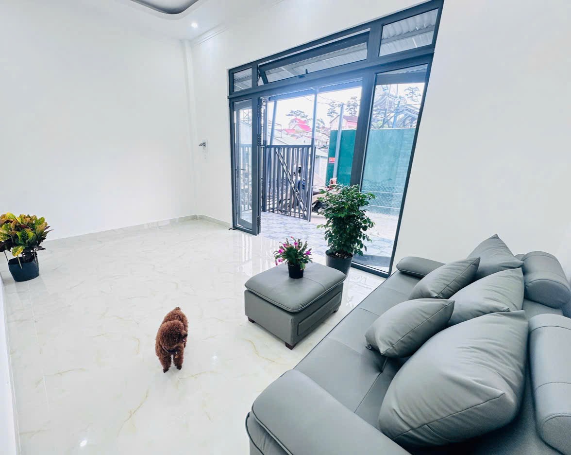 HOT HOT – CHÍNH CHỦ CẦN BÁN NHÀ TẠI Hẻm 27 Lê Hồng Phong, Phường 4, TP. Đà Lạt, tỉnh Lâm Đồng.