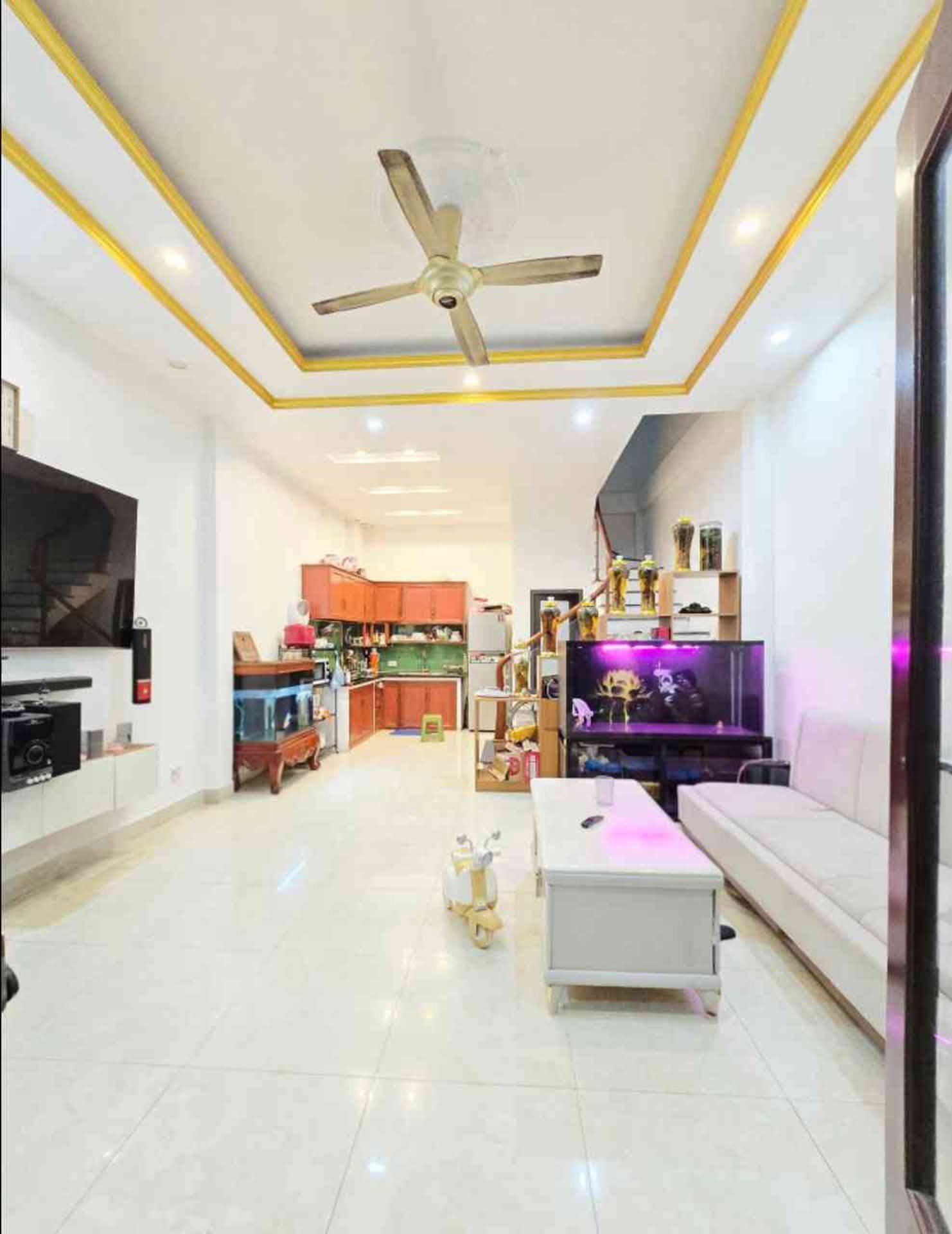 SIÊU HÓT PHÚ ĐÔ 48M², 5 TẦNG, NHÀ DÂN XÂY, LÔ GÓC, 30M Ô TÔ ĐỖ, CỰC GẦN CHÂU VĂN LIÊM, CHỈ 7,9 TỶ