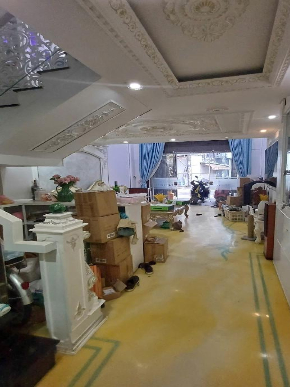 O2812* Nhà 6T Đ. 10m thông sát Vincom Phan Văn Trị - 12.x tỷ