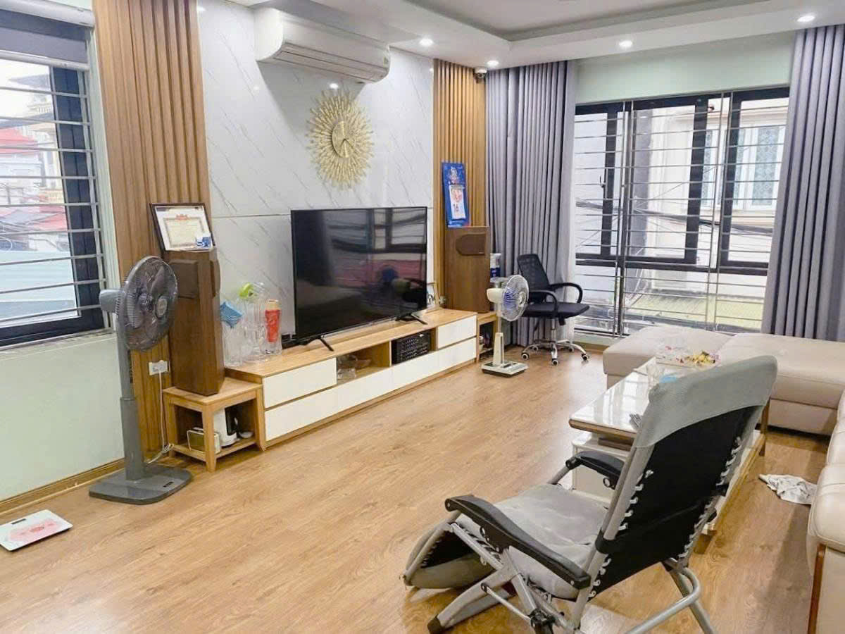 Bán nhà Phố Trạm 60m 5 tầng MT4.6m lô góc kinh doanh ô tô tránh nhỉnh 19 tỷ