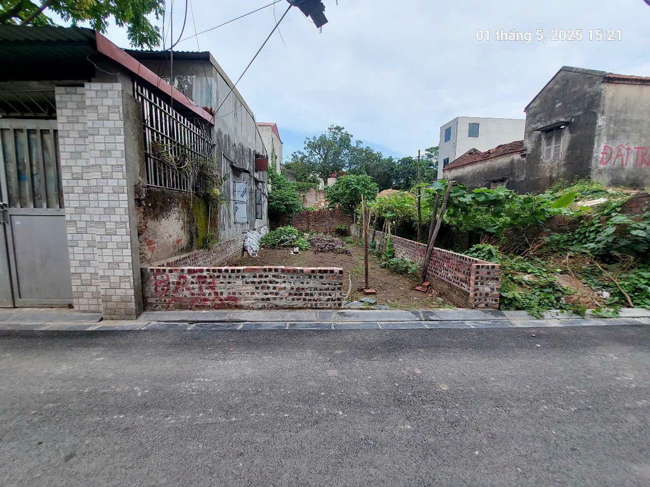 CẦN THANH KHOẢN GẤP.
Xe tải quay đầu tại đất, 59m2, mt5m, 5.75 tỷ, Tiên Dương, Đông Anh.