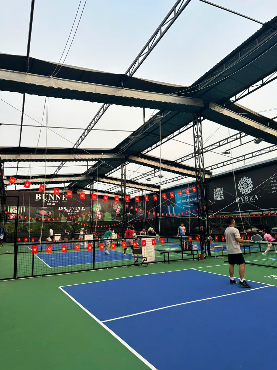 SANG NHƯỢNG CỤM SÂN PICKLEBALL 7 SÂN SIÊU ĐẸP Địa chỉ: P. Phúc Lợi, TP Hà Nội Sân đang hoạt động ổn định, có lượng khách trung thành-3