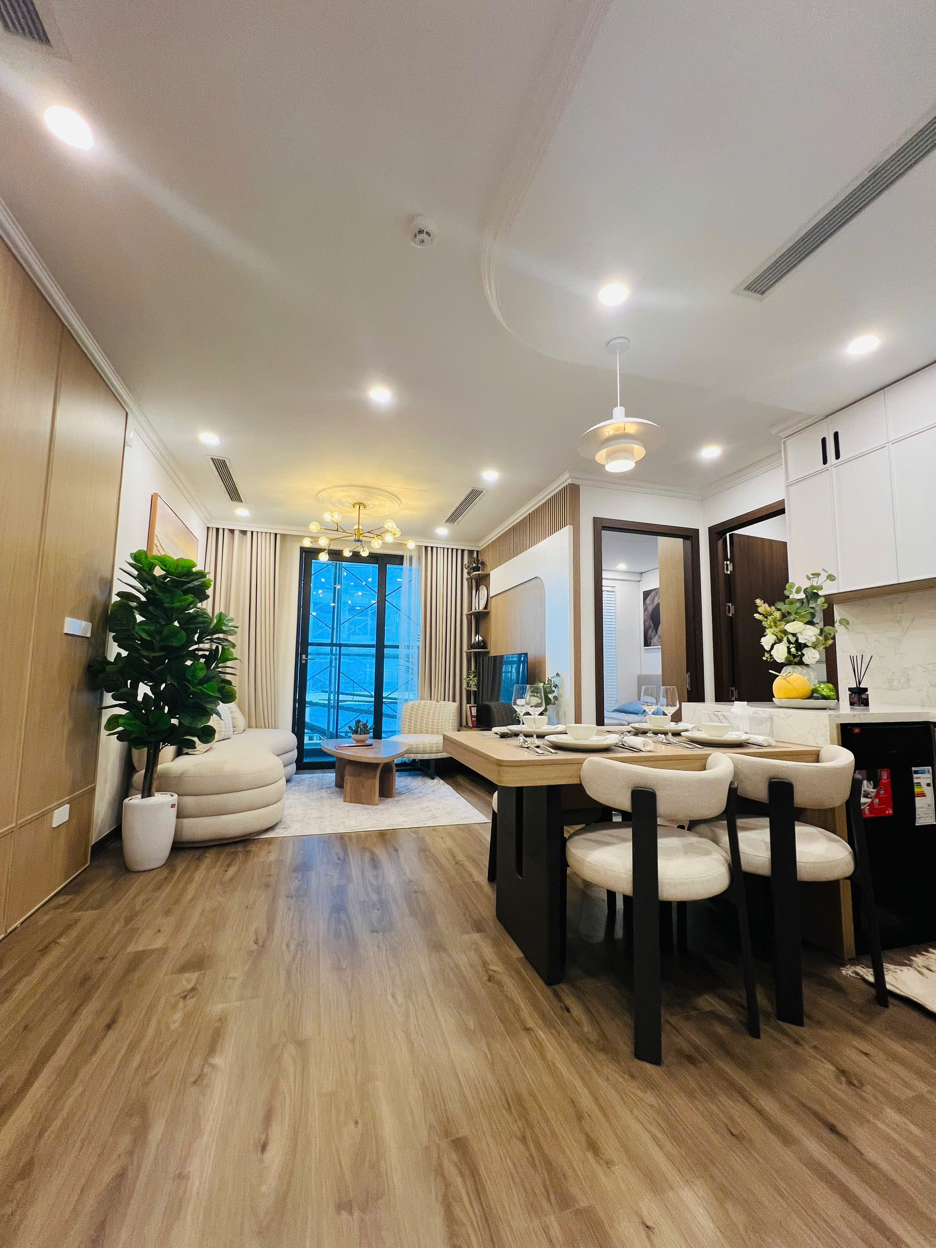 THE ZENITH HẢI PHÒNG – Dự án căn hộ cao cấp ngay mặt đường Bùi Viện, mang đến cơ hội đầu tư vừa giữ tài sản, vừa tạo dòng tiền ổn định.