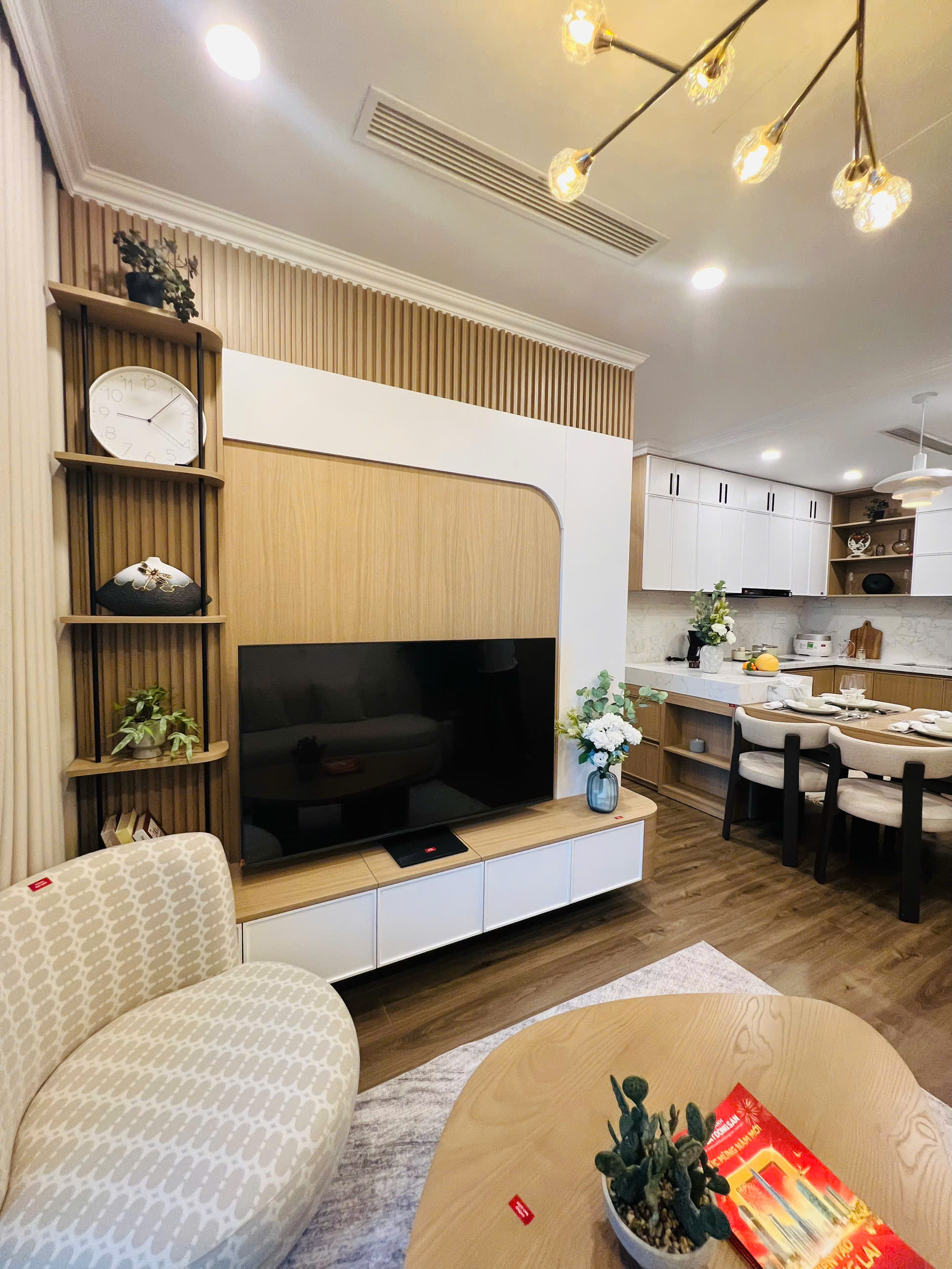 THE ZENITH HẢI PHÒNG – Dự án căn hộ cao cấp ngay mặt đường Bùi Viện, mang đến cơ hội đầu tư vừa giữ tài sản, vừa tạo dòng tiền ổn định.