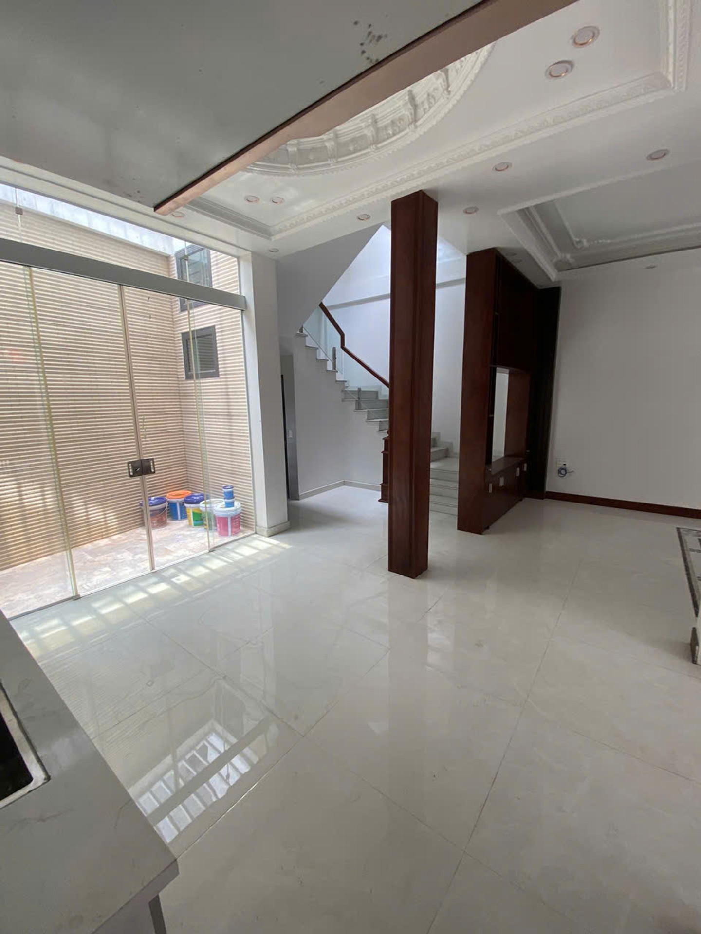 Bán nhà 4 tầng Nguyễn Văn Linh - Rộng 86m2, ô tô tránh