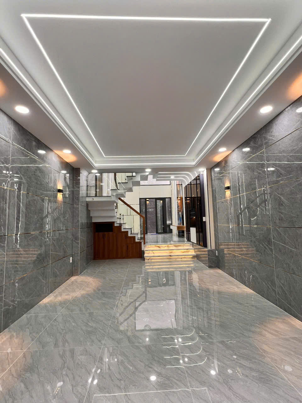 Hẻm 6m ô tô ngủ nhà  Đ Số 3 BHH gần Aeon Tân Phú gần chợ 5 Tầng 52m2 Nhỉnh 6 tỷ