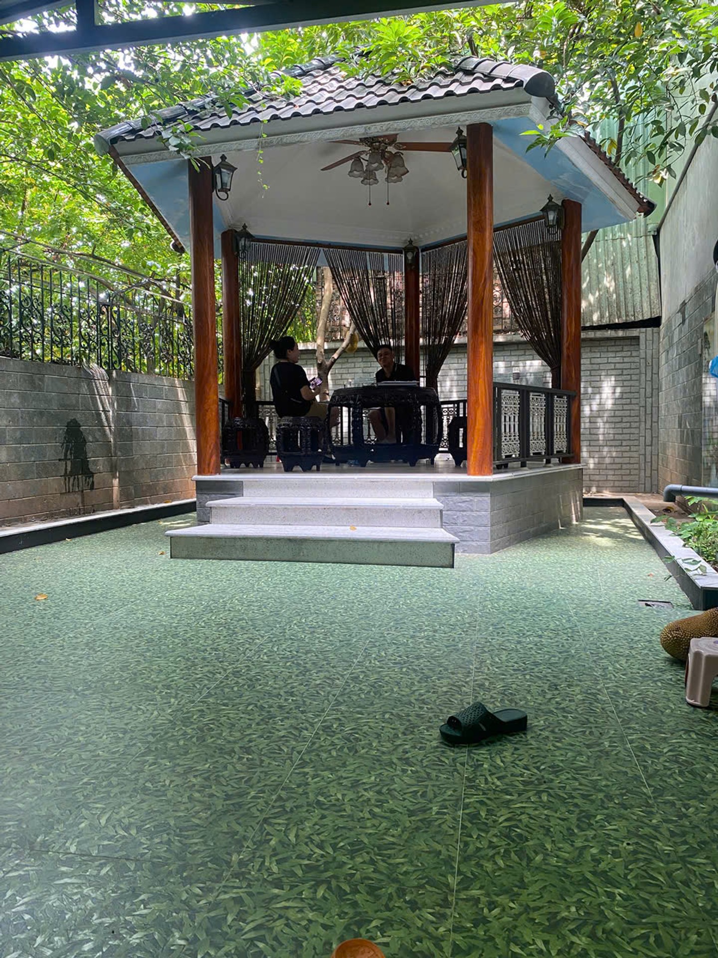 Bán nhà 4 tầng Nguyễn Văn Linh - Có sân vườn tiểu cảnh-4
