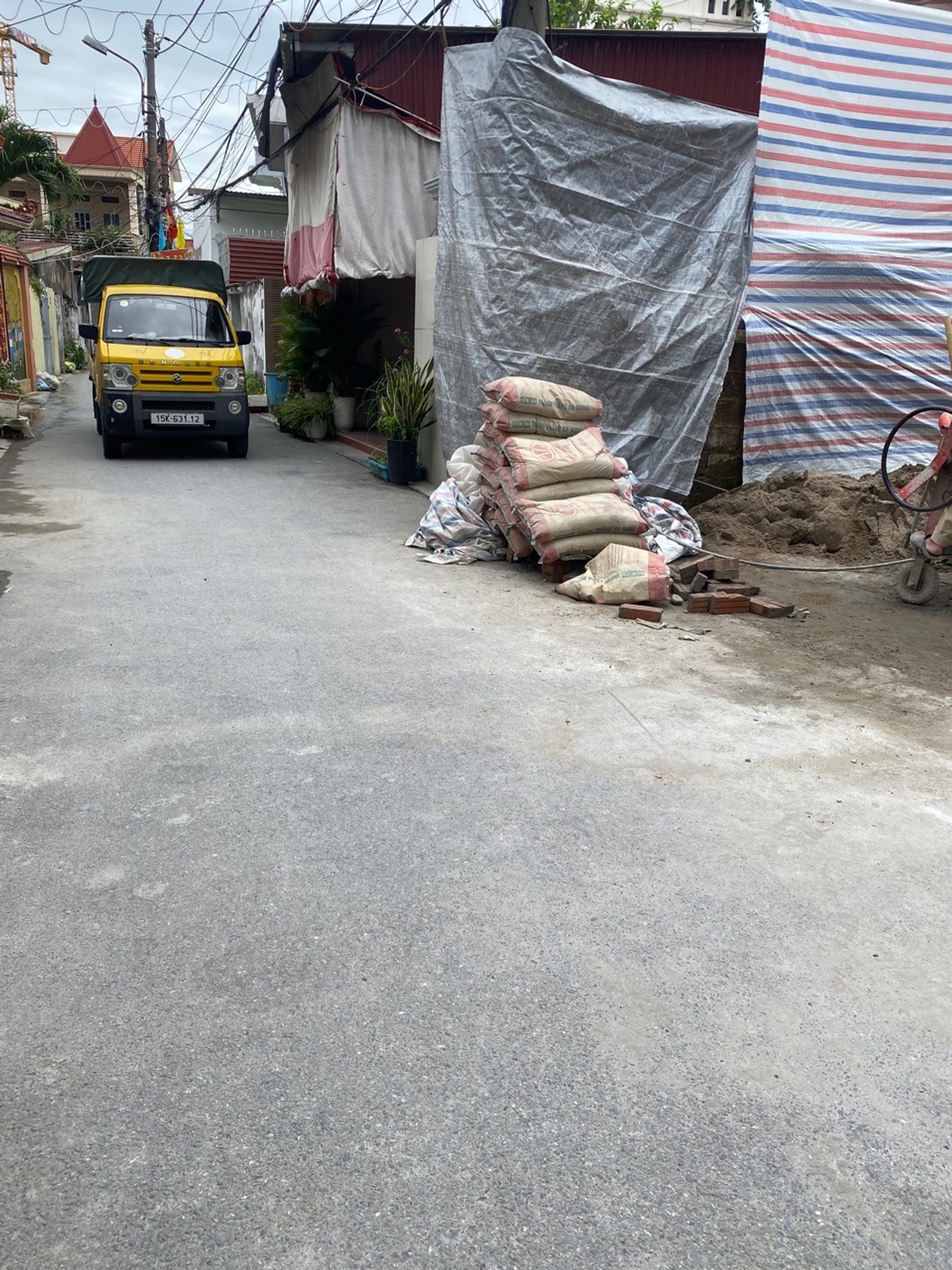 Nhà 4 tầng thang máy Hồ Sen - Ngõ ô tô tránh-4