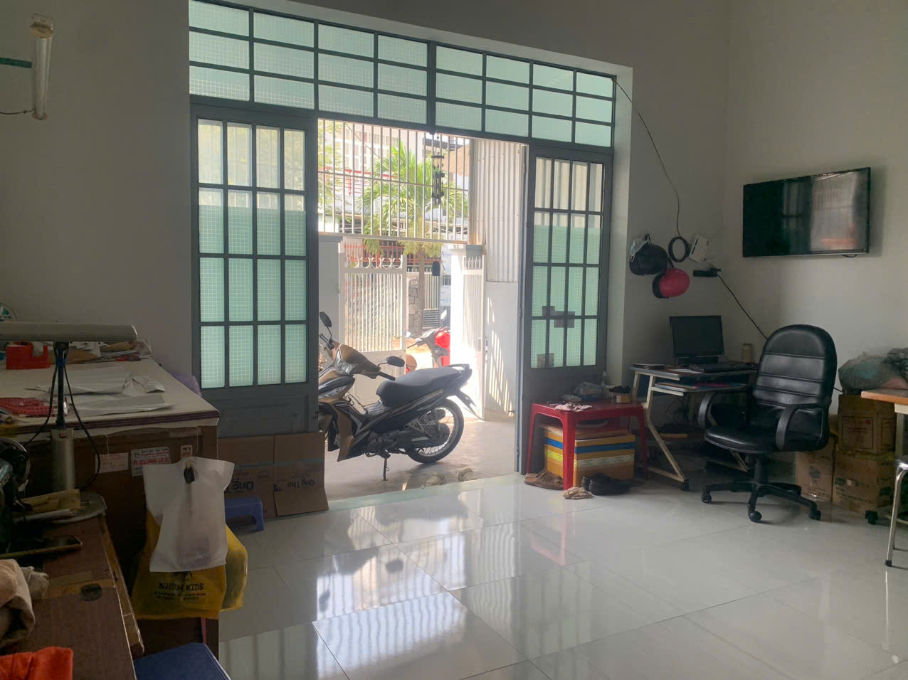 CẦN BÁN NHÀ 1 TRỆT 1 LỬNG, TẠI HẺM LƯƠNG ĐÌNH CỦA, NGỌC HIỆP, TP NHA TRANG. 