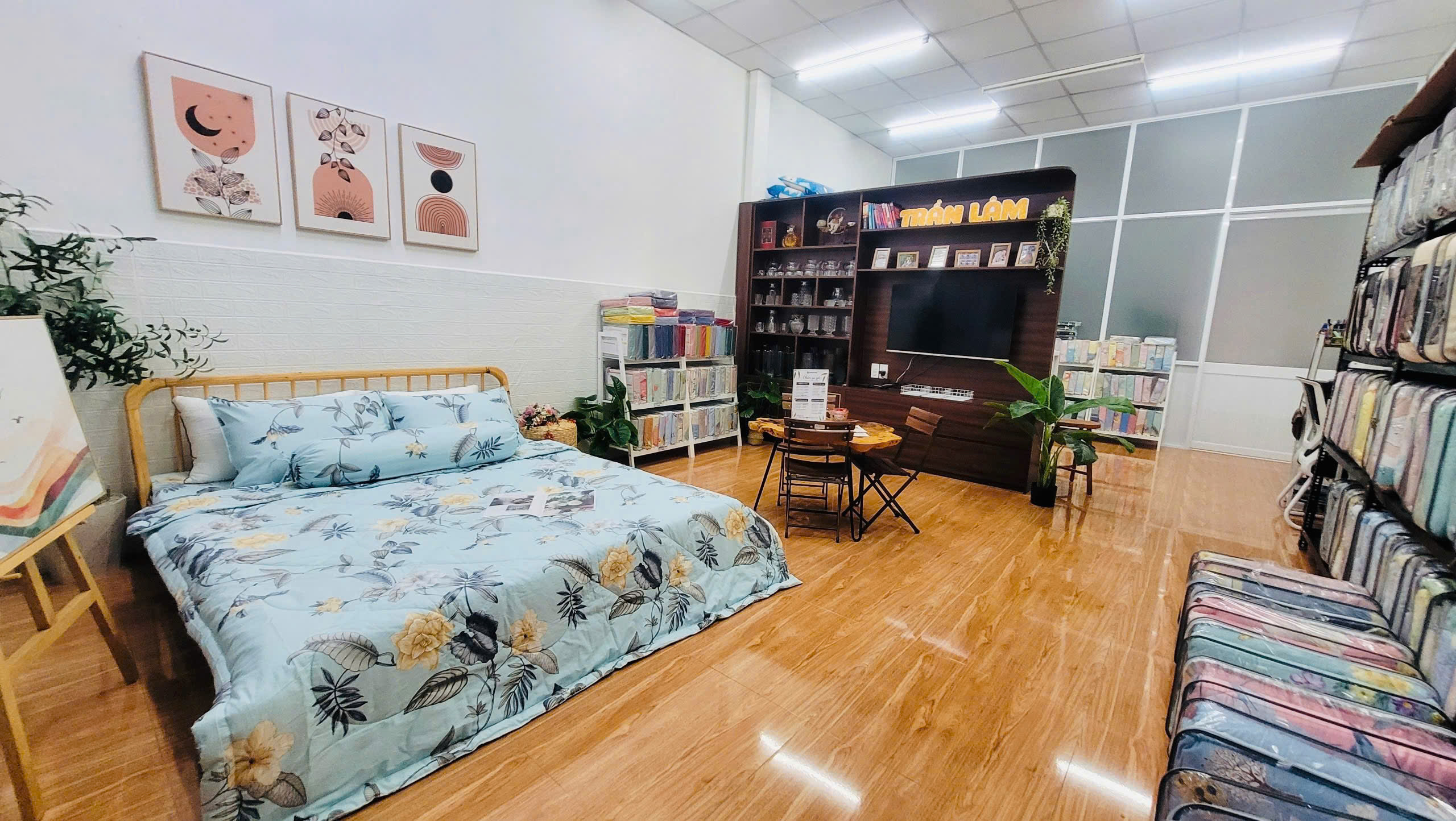CẦN BÁN 153M2 5X34 NHÀ CẤP 4 MT ĐƯỜNG NGUYỄN CỬU PHÚ