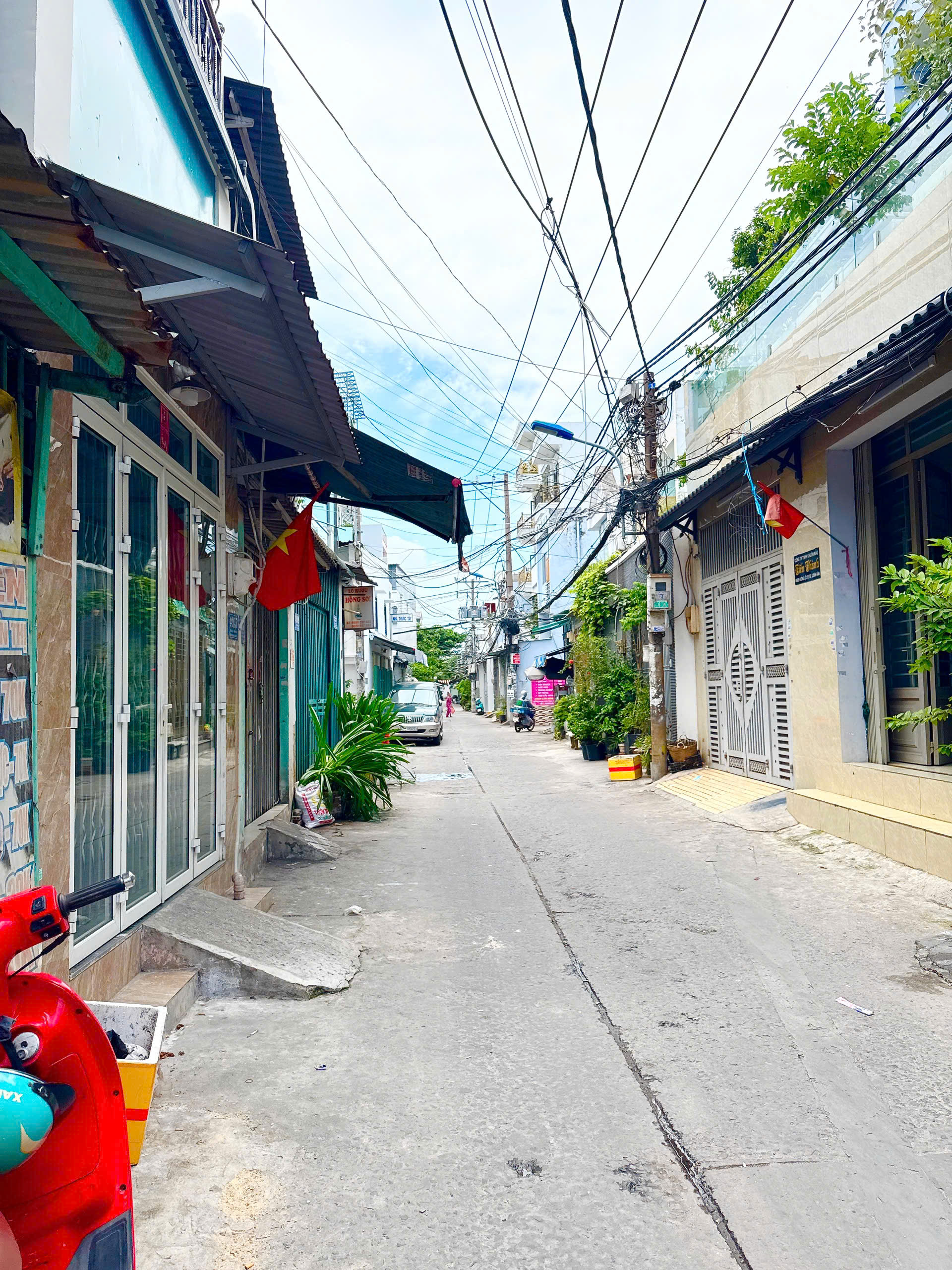 Bán Nhà thiết kế hiện Đại - 449/11/7 Hương Lộ 2, phường Bình Trị Đông, quận Bình Tân, TP. Hồ Chí Minh.