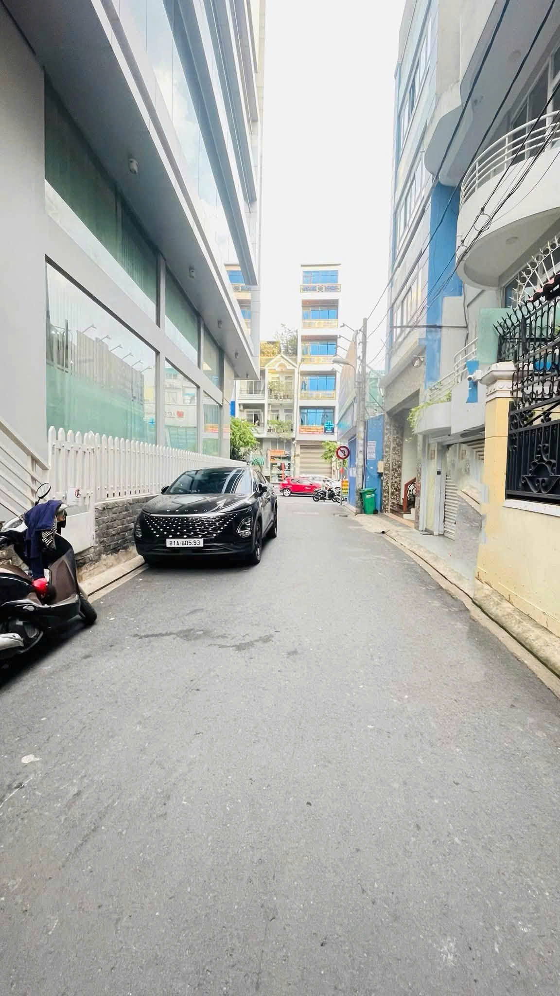 Nhà bán hẻm 6m Bạch Đằng -  giao Hồng Hà, Sân Bay TSN, 6,2x15,5m, 5 Tầng, 23,9 tỷ.