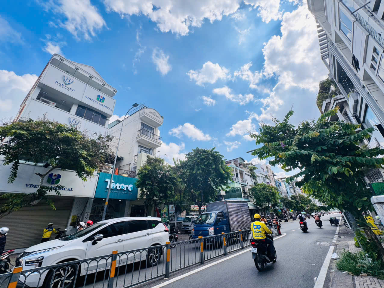 QUẬN 3: BÁN NHÀ 4 TẦNG MẶT TIỀN KD NGUYỄN ĐÌNH CHIỂU, P.BÀN CỜ- NGANG LỚN 5,6M*28M- SẴN HDT 1 TỶ/NĂM - 0938676685 GIANG GIANG CHÍNH CHỦ