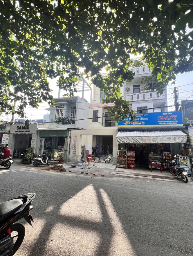 Chính chủ bán đất Lavender City - 180m2, mặt tiền 10m, đường 12m - Giá chỉ 3,2 tỷ-3