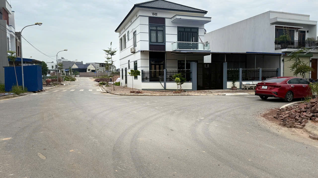CÁC BÁC LƯU Ý ,GIÁ CHƯA ĐẾN 2 TỶ ,DIỆN TÍCH GÀN 350 M ,LÔ GÓC 2 MẶT TIỀN ,THẬT PHÙ HỢP CHO CÁC BÁC MUA XÂY NHÀ NGHỈ DƯỠNG ,HOẶC LÀM KHO XƯỞNG-3