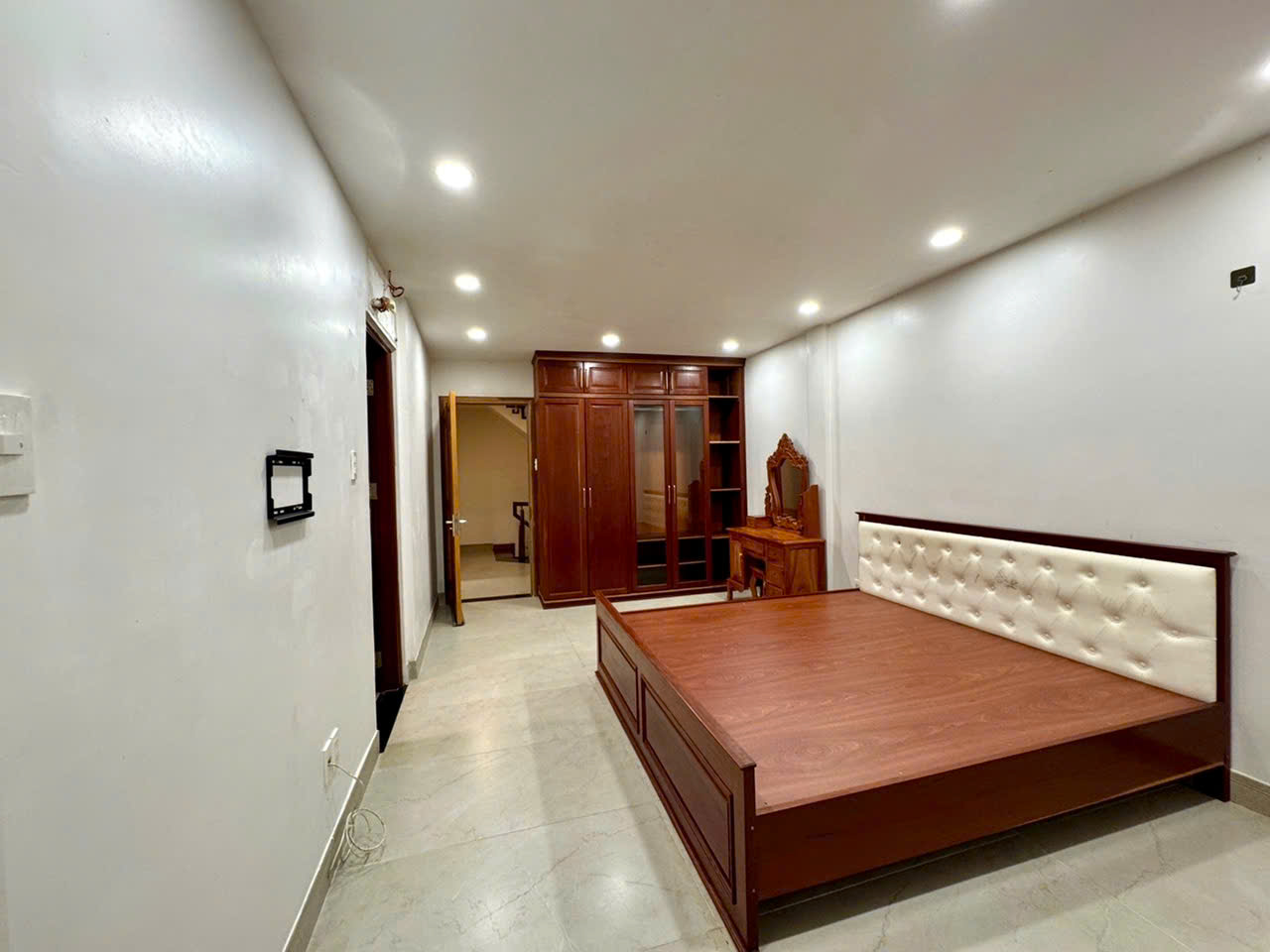 QUẬN 3: CHÍNH CHỦ 0938676685 BÁN NHÀ 4 TẦNG BTCT NHÀ 2 MẶT TIỀN HXH NGUYỄN ĐÌNH CHIỂU, P.BÀN CỜ- DT ĐẸP 6M*11M- CHÀO 16,5T- TẶNG NỘI THẤT GỖ XỊN SÒ-4