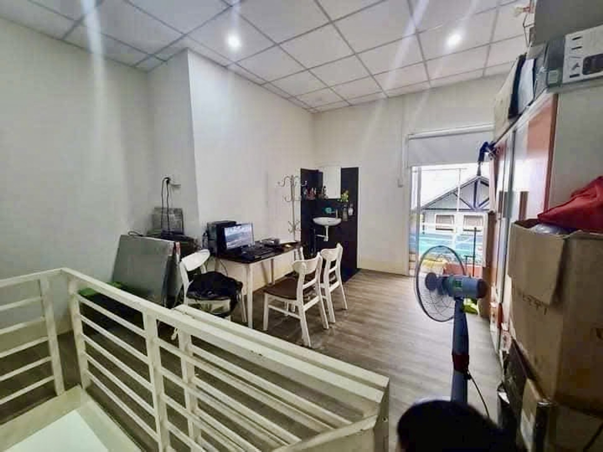 BÁN NHÀ GẦN HẺM XE HƠI – CẦU RẠCH ÔNG – P.1 QUẬN 8 – 65M² – NHỈNH 6 TỶ- LH 0784968131