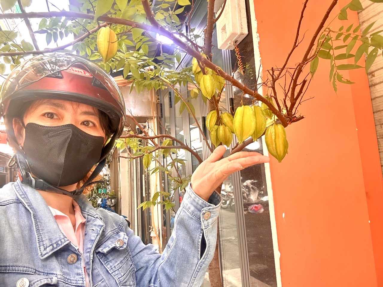 BÁN NHÀ 5 TẦNG MẶT TIỀN Đ.SỐ- XE HƠI ĐẬU CỬA- LƯU THÔNG Đ.TÂN VĨNH- KHÁNH HỘI - HOÀNG DIỆU- GẦN TRƯỜNG ĐẠI HỌC NGUYỄN TẤT THÀNH.