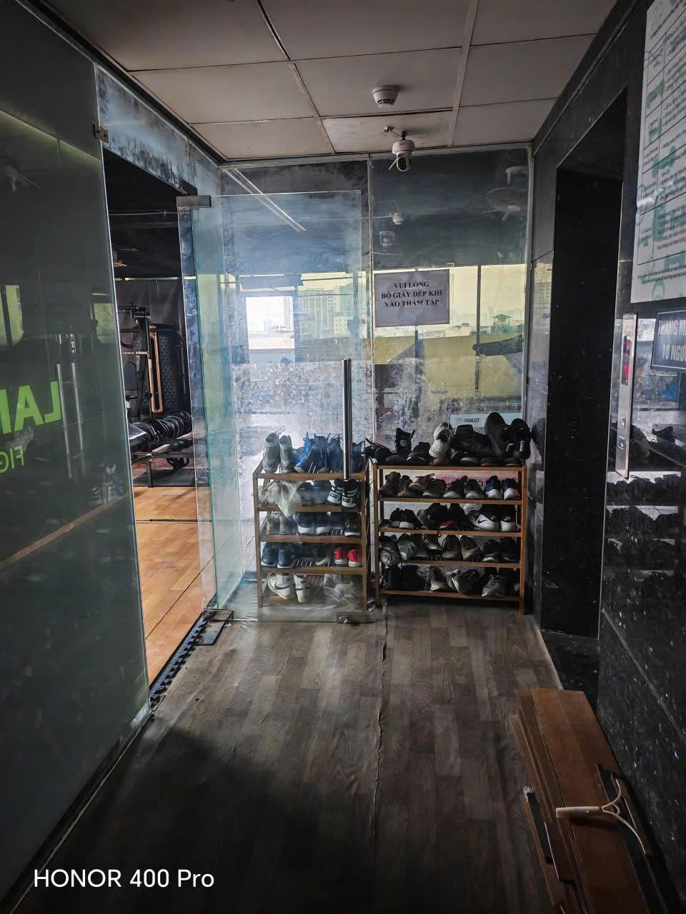 CHO THUÊ SÀN 220M² – ĐÊ LA THÀNH, ĐỐNG ĐA – 39 TRIỆU/THÁNG