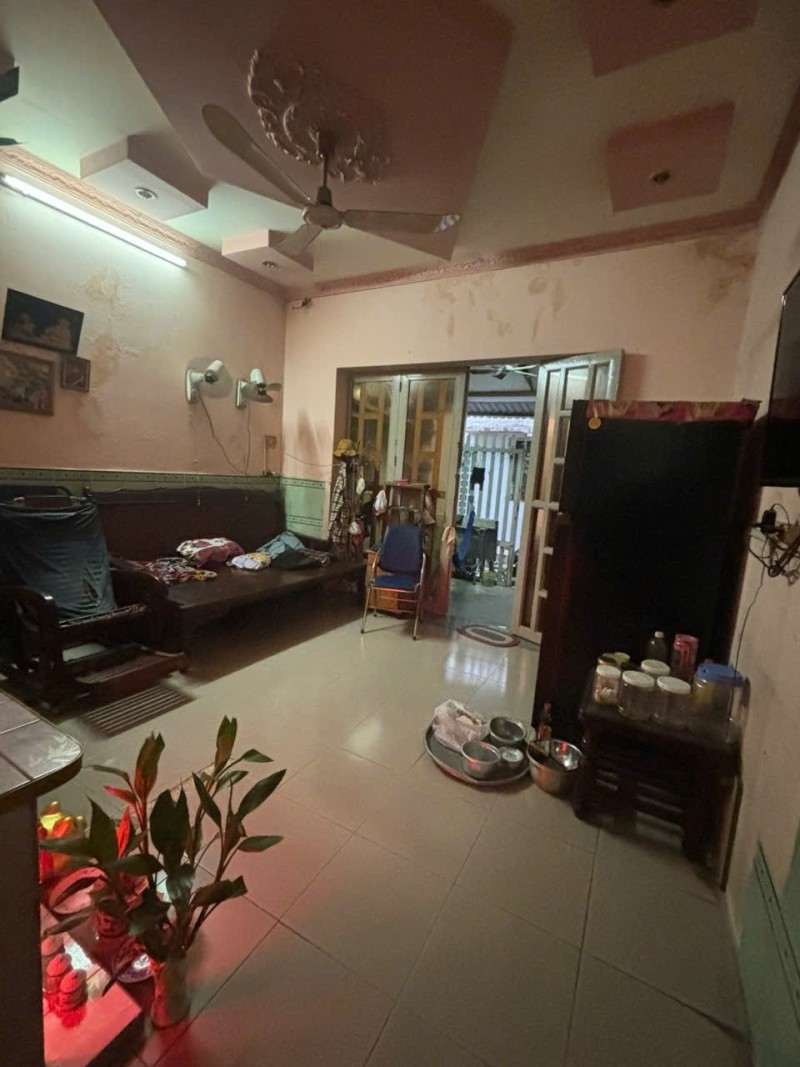 Bán nhà 60m2, 2 tầng, đường Lã Xuân Oai, Tăng Nhơn Phú A, Q9. Thủ Đức, TP HCM.  Giá 3,19 tỷ.