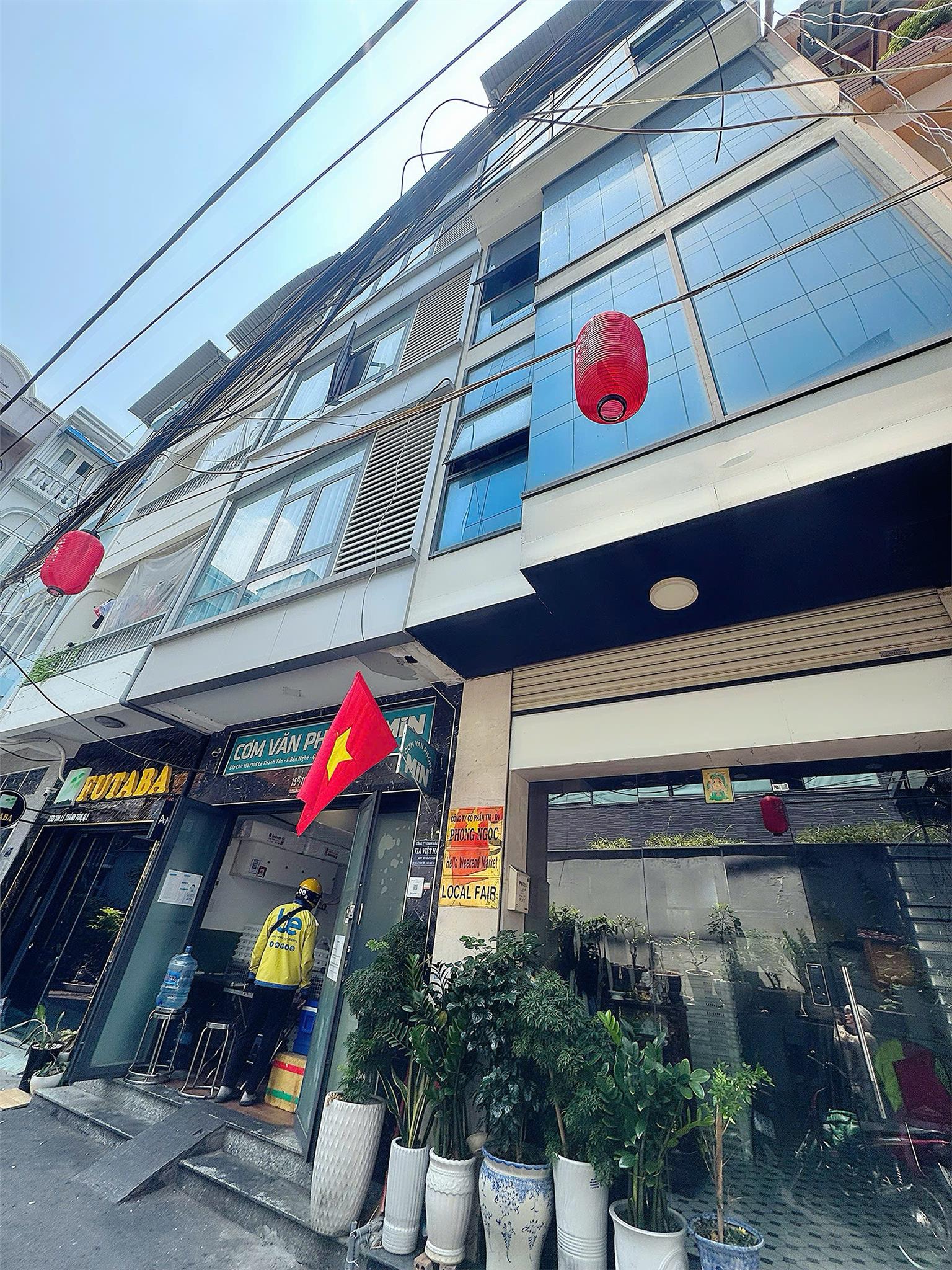 BÁN NHÀ 4 TẦNG - MẶT TIỀN HXH ĐƯỜNG 15B LÊ THÁNH TÔN, QUẬN 1 - GIANG GIANG: 093.86.76.685