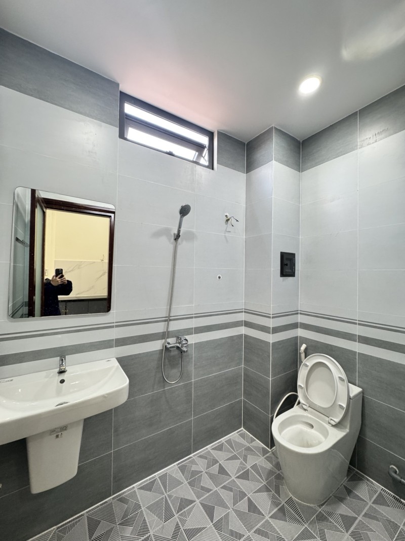 Bán nhà 60m2, 2 tầng, đường Lã Xuân Oai, Tăng Nhơn Phú A, Q9. Thủ Đức, TP HCM.  Giá 3,19 tỷ.-4