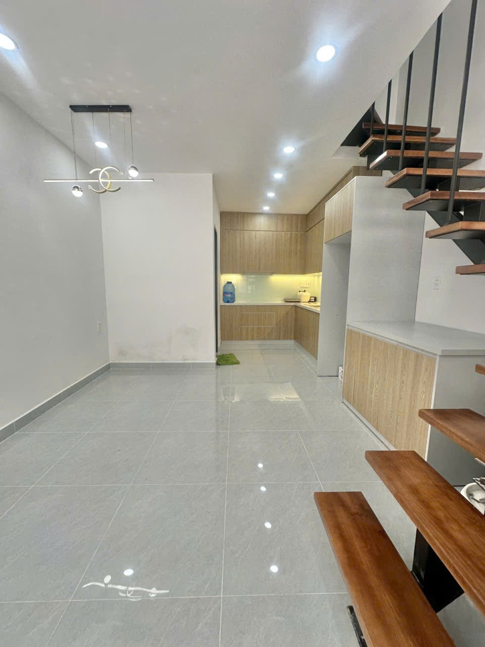 Siêu Phẩm nhà P Sơn Kỳ Tân Phú ngay kênh 19/5 gần Aeon Tân Phú 44m2 ,2 Tầng Nhỉnh 5 tỷ