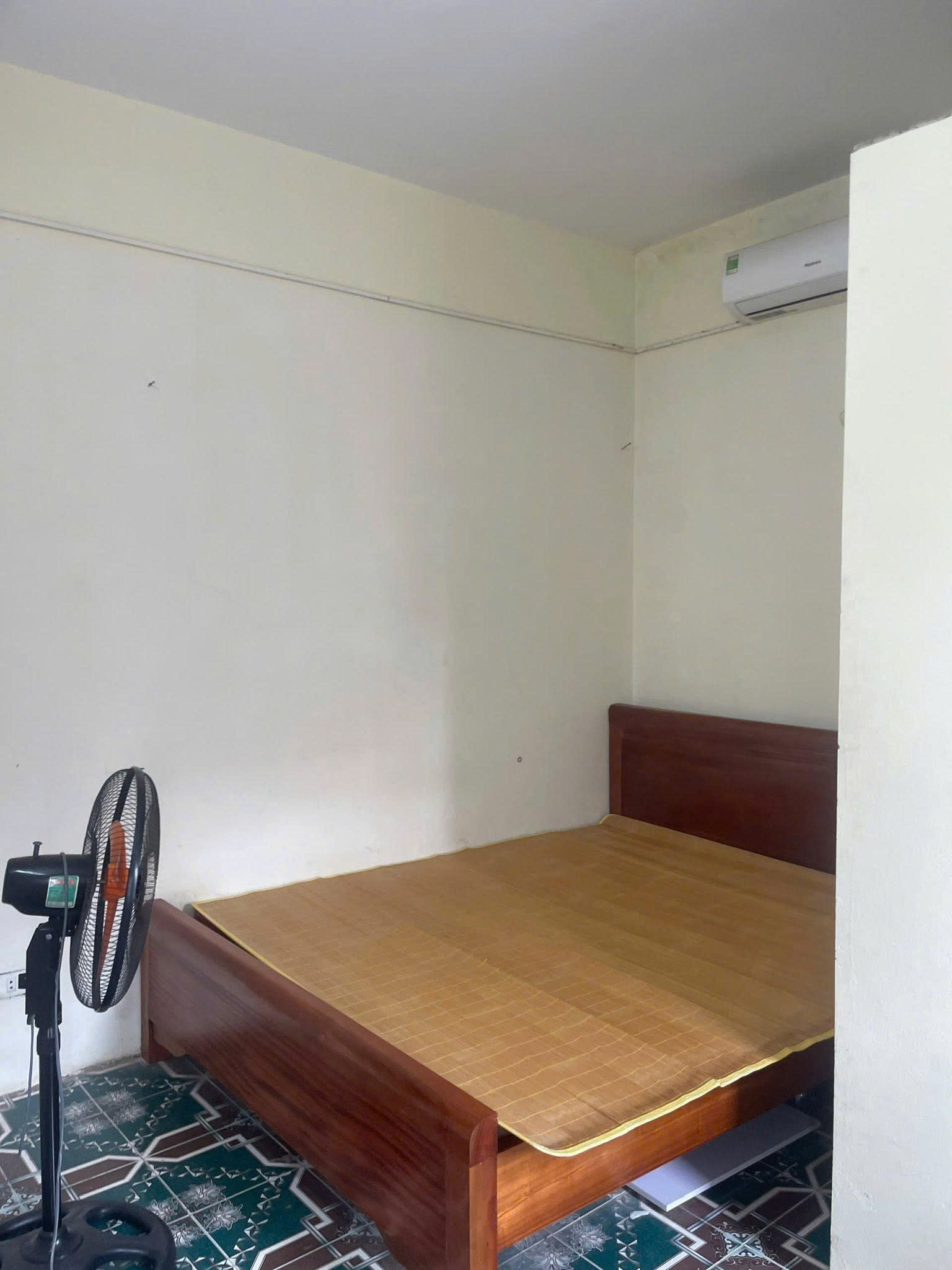 CHO THUÊ NHÀ NGUYÊN CĂN 2 MẶT THOÁNG TẠI PHÚ THƯỢNG, TÂY HỒ,  HÀ NỘI - GIÁ 6TR/ THÁNG