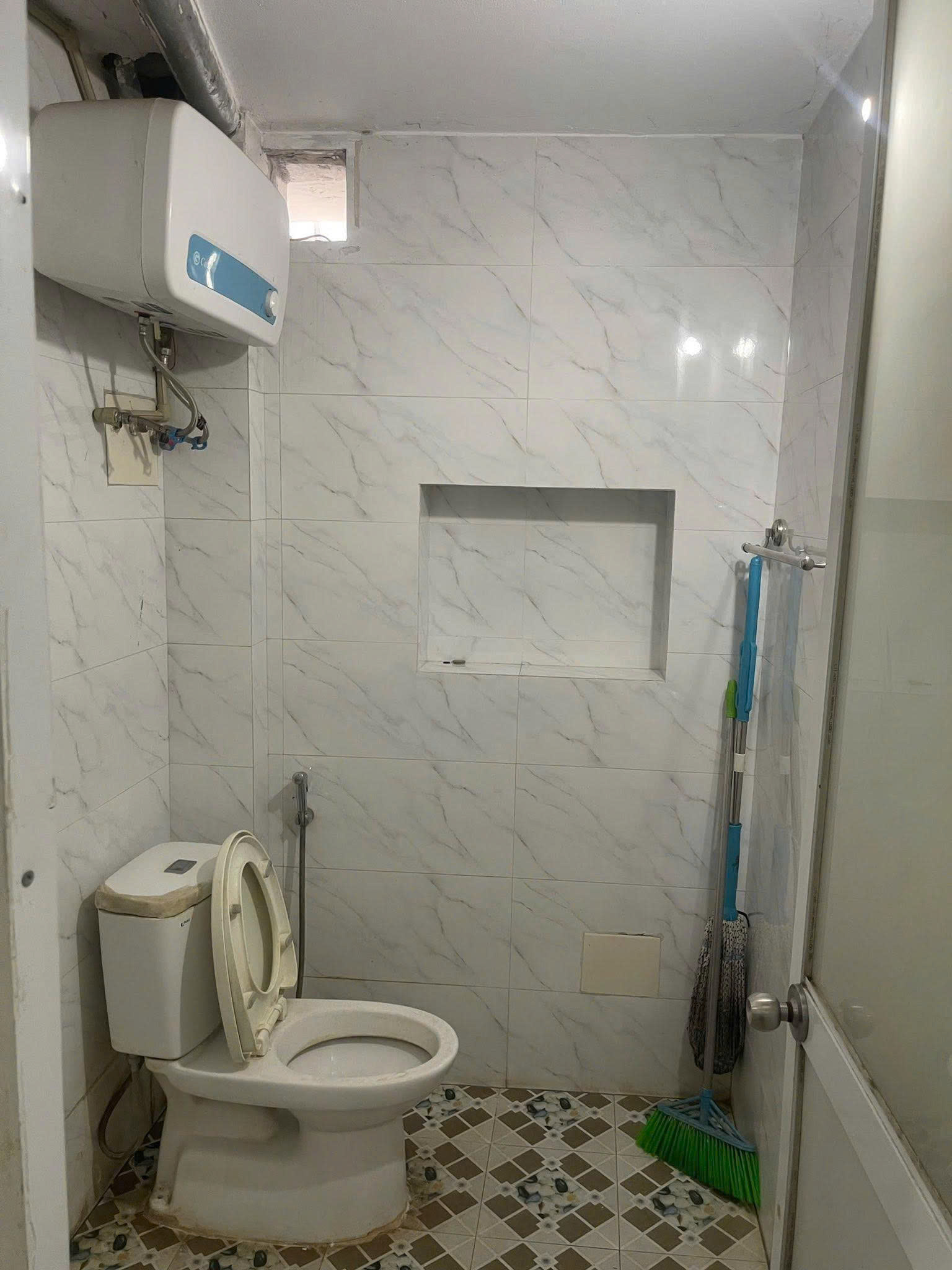 CHO THUÊ NHÀ NGUYÊN CĂN 2 MẶT THOÁNG TẠI PHÚ THƯỢNG, TÂY HỒ,  HÀ NỘI - GIÁ 6TR/ THÁNG-3