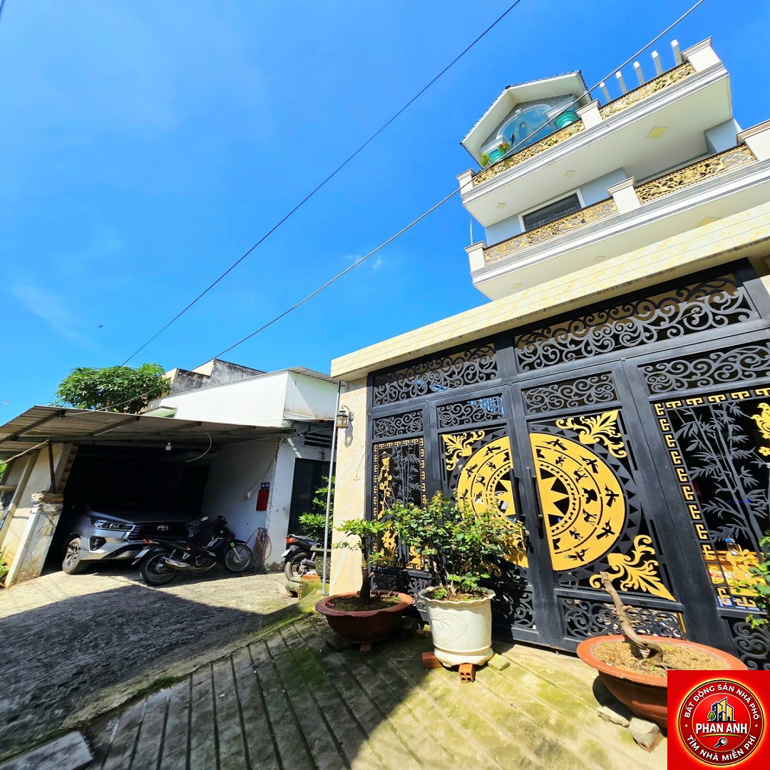 Nhà ngang hiếm hơn 10m, đường ô tô – Vị trí đáng để xem tại Phước Bình – 175m², chỉ 15 đồg.