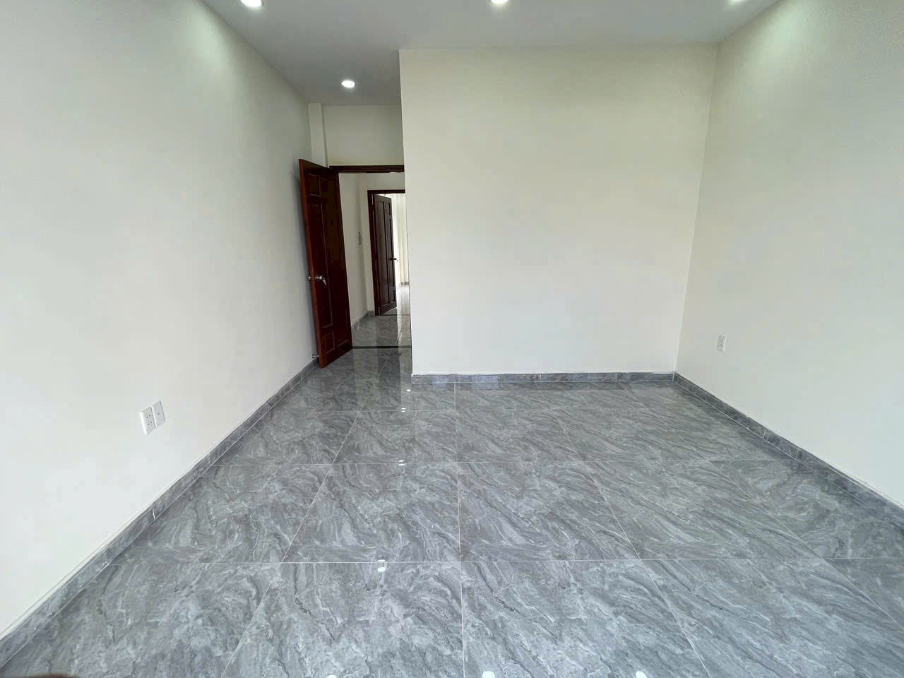 Bán Nhà 3 Lầu Mặt Tiền Hẻm 686 Quốc Lộ 13, Hiệp Bình Phước , Thành Phố Thủ Đức-3