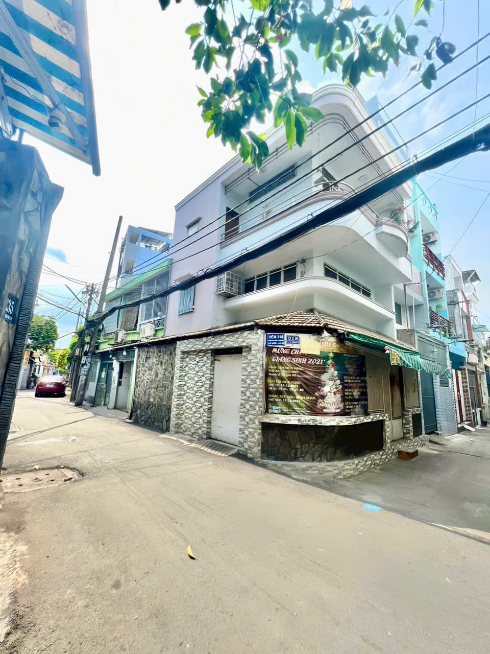 Căn góc 2 mặt tiền Hoàng Hoa Thám - Diện tích gần 100m2, nhà 3 tầng, chỉ 9,8 tỷ còn thương lượng