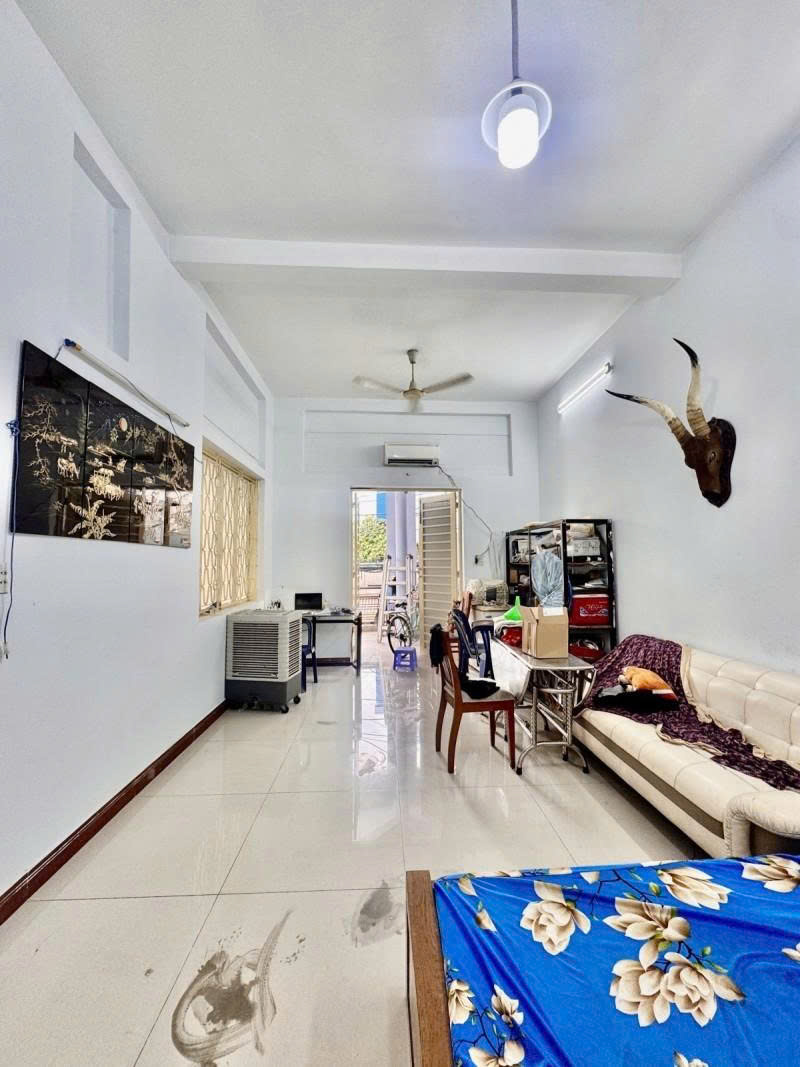 Bán nhà 2 Mặt tiền Ba Gia - gần Lý Thường Kiệt vào, 6,8x26m, 5 Tầng - HĐT 70 tr, hạ 29,9 tỷ.