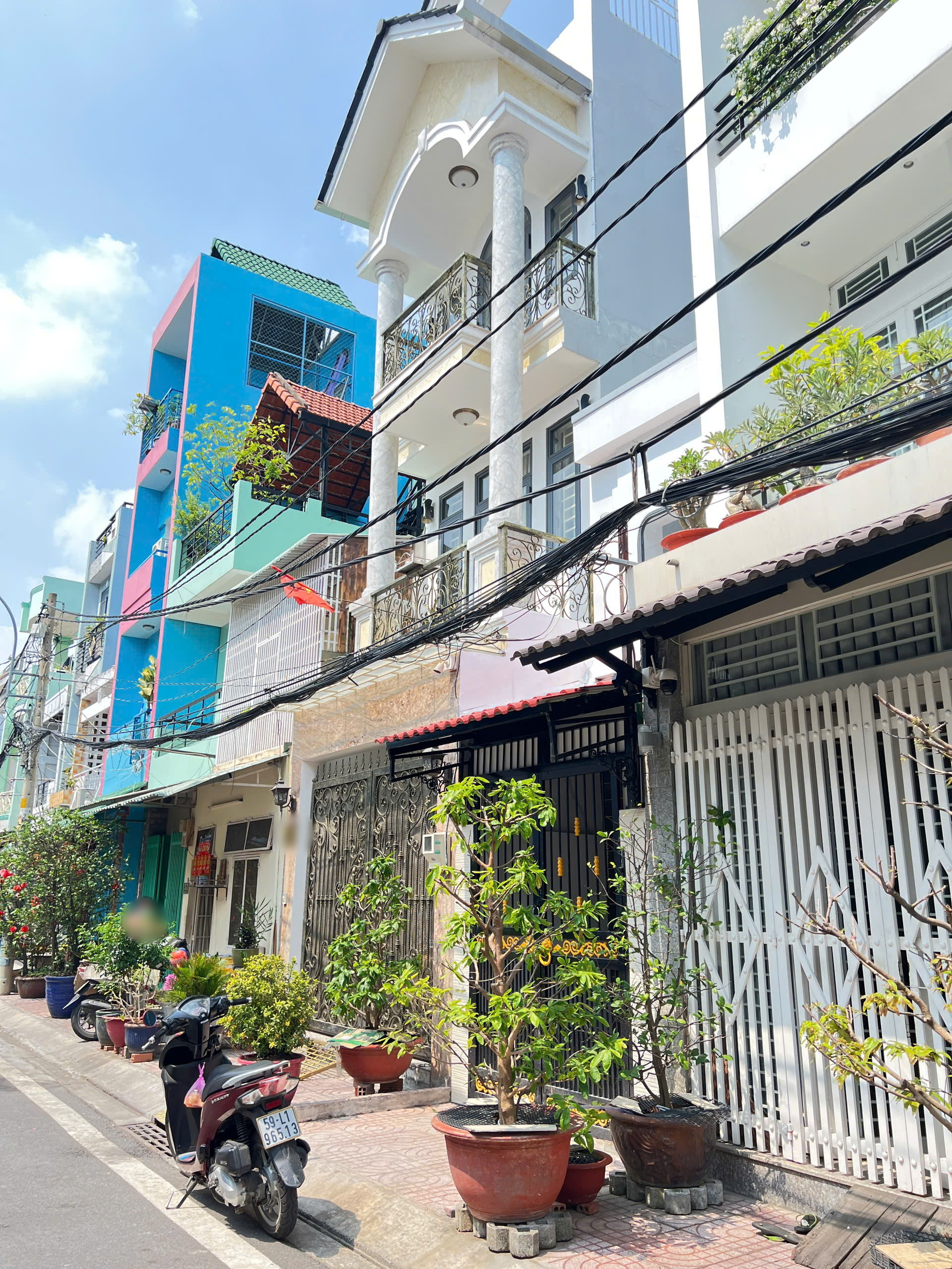 Nhà mới 2 tầng mặt tiền đường số ngay chợ Phạm Thế Hiển P4Q8. Giá: 4.6 tỷ bớt lộc