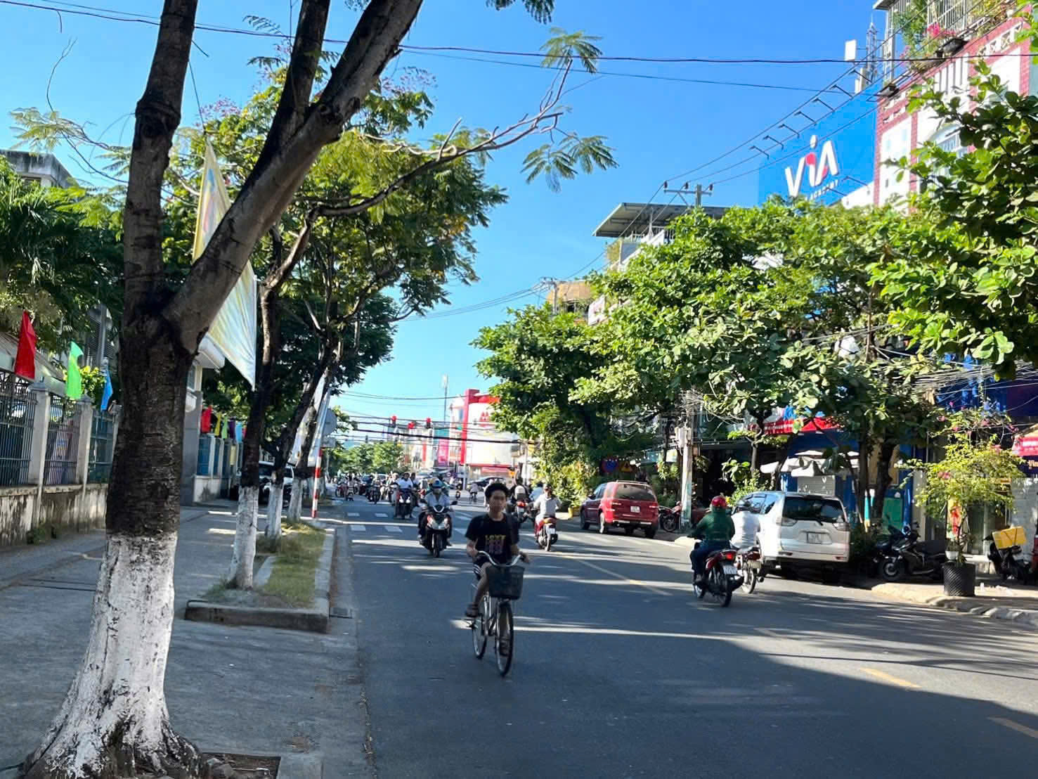 💥💥CỰC RẺ - NHÀ 3 TẦNG 3 MÊ MT ĐƯỜNG  HÀ HUY TẬP💥