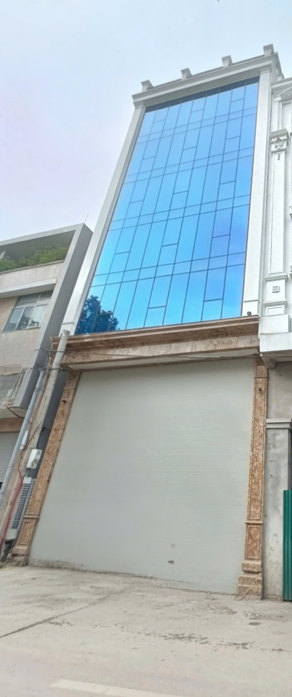 Mình cho thuê nhà, 101m2- 7T, Linh Lang, Đào Tấn, Phan Kế Bính -45 tr