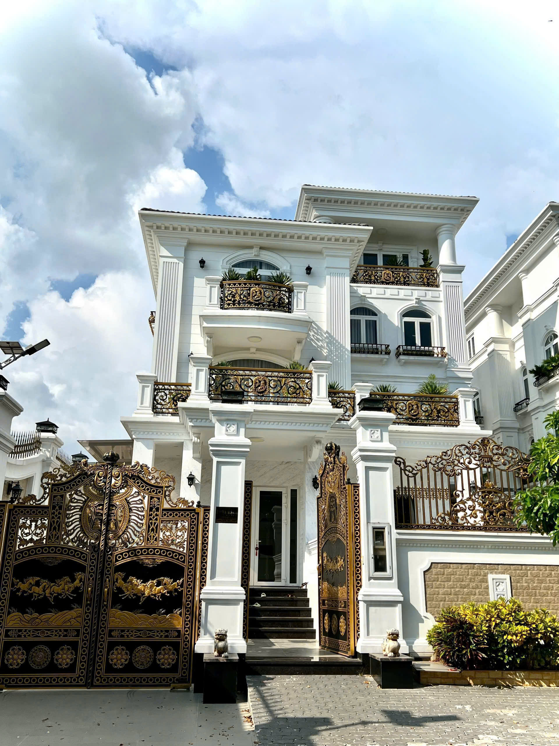 ► SIÊU PHẨM BIỆT THỰ ĐƠN LẬP VIEW SÔNG – CITYLAND TÂN MỸ  L10