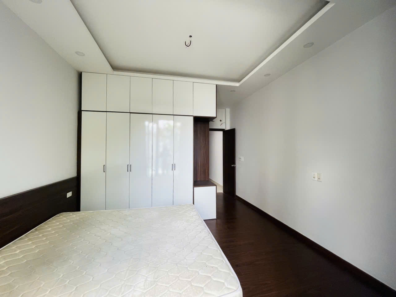 Hẻm 7m thông ô tô ngủ nhà  Đ Số 9 BHH gần Aeon Tân Phú gần chợ 3 Tầng 64m2 Nhỉnh 5 tỷ-3