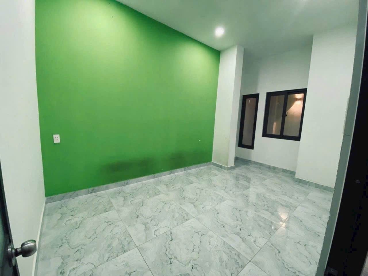 [H2838*] Nhà mới ở ngay sát BV Hồng Đức - Giá 5.x tỷ
