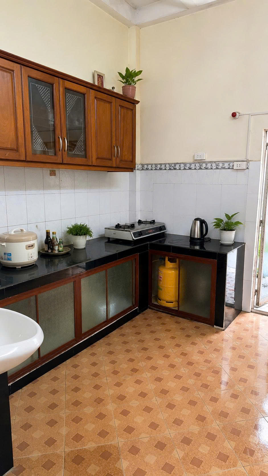 Bán nhà hẻm Ô tô Nguyễn Đình Chiểu, QUẬN 3, DT 3 x 12m (36 m2), giá 7.1 tỷ
