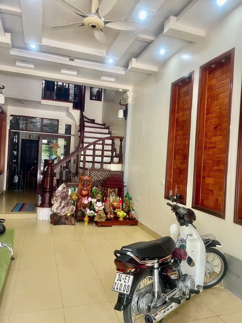 Cho thuê căn nhà 4 tầng KĐT Vạn Phúc, ph Thanh Bình, TP HD, 64m2, 3 ngủ, 4 vs, chỉ 8 tr-3